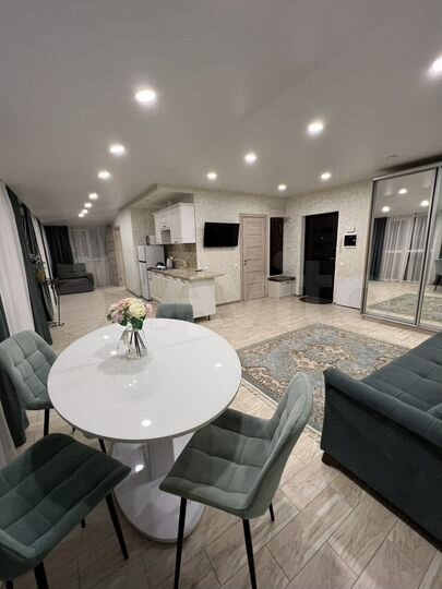 2-к. квартира, 60 м², 6/6 эт.