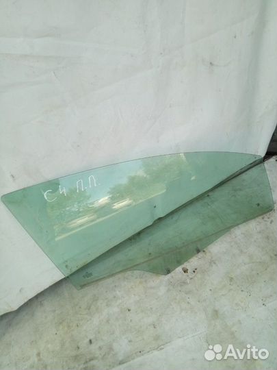 Стекло двери передней правой Citroen C4 Купе