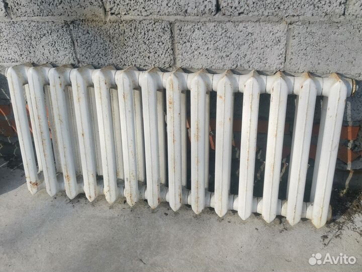 Батарея чугунная