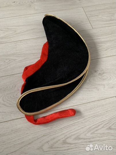 Пиратский головной убор