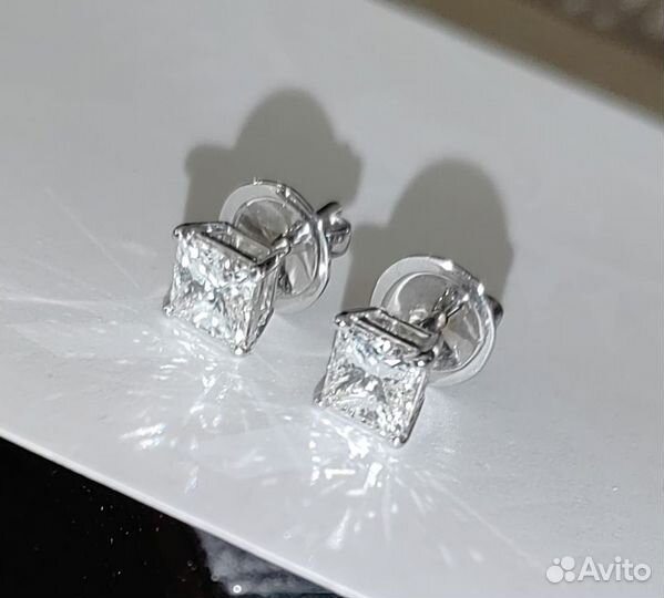 Новые золотые серьги пусеты с бриллиантами 2ct GIA