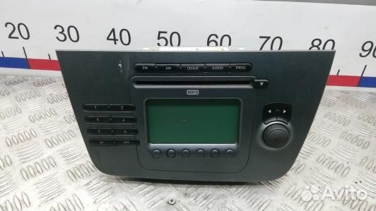 Магнитола seat altea 1 (4BR12I401)