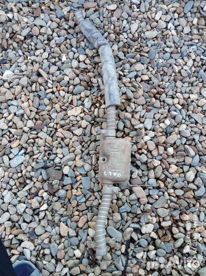 Трубка Mitsubishi L200