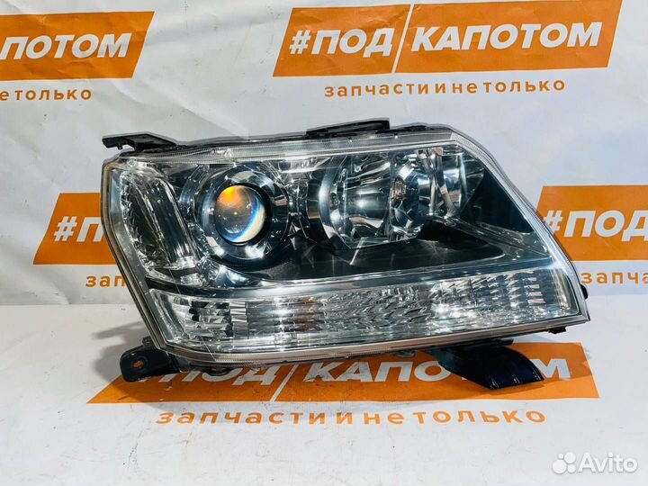 Фара Ксенон прав. Suzuki Grand Vitara 2 рест. 2008