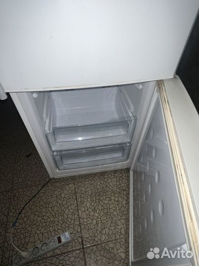 Холодильник