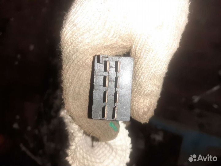 Кнопка аварийки Volkswagen pointer