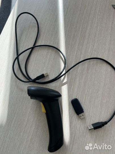 Сканер штрих кода беспроводной
