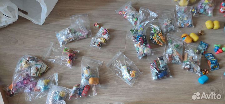 Игрушки из киндера