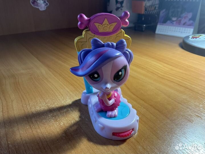 Игрушка собачка