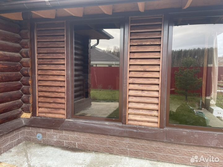 Жалюзи горизонтальные деревянные