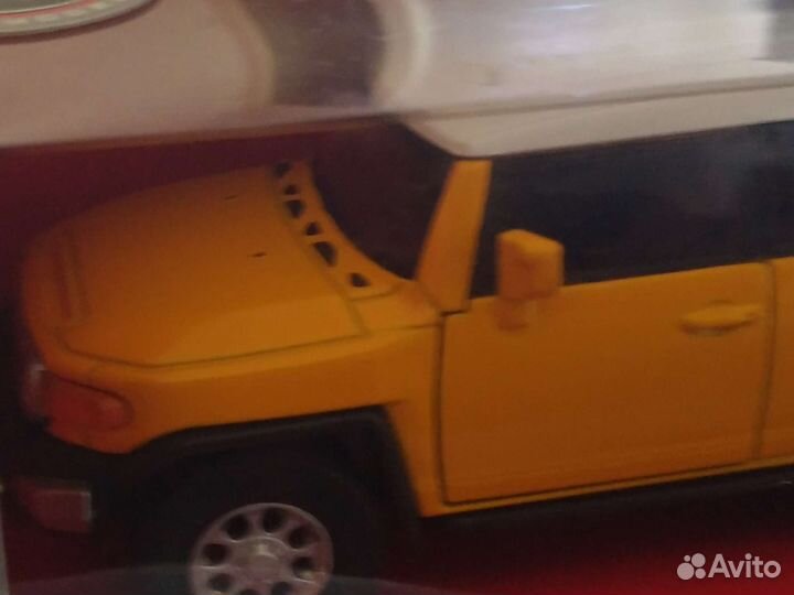 Welly внедорожник