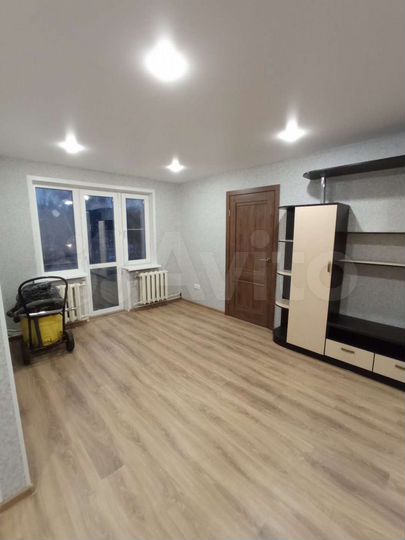 2-к. квартира, 43 м², 5/5 эт.