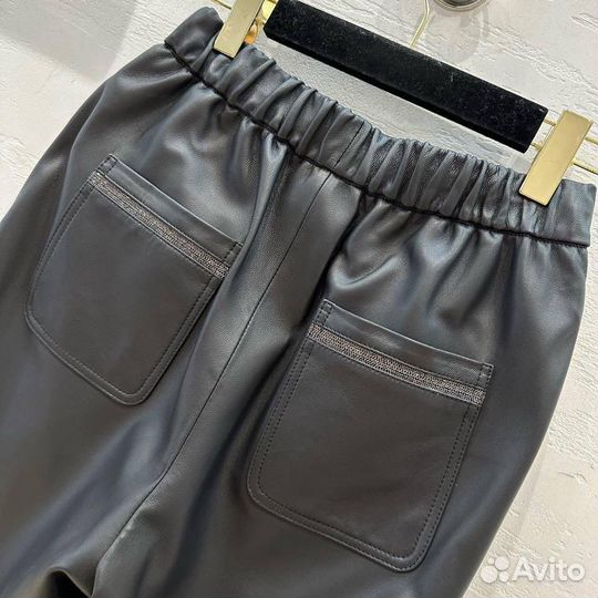 Свитер Chanel Брюки Brunello Cucinelli