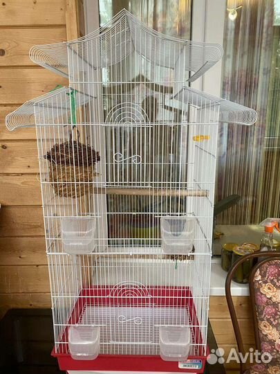 Большая клетка для птиц