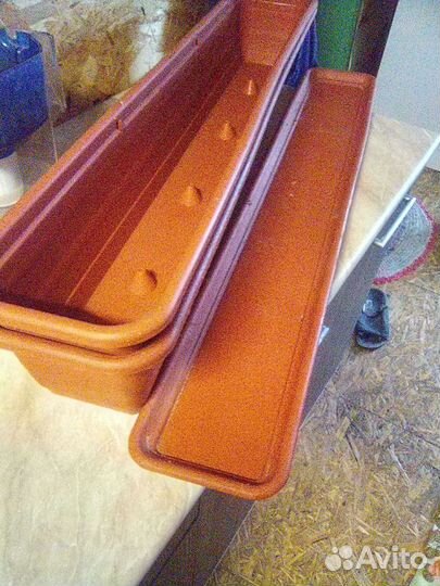 Контейнер для цветов, рассады