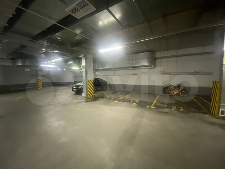 Машиноместо