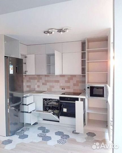 Кухня на заказ за 14 дней Pragense