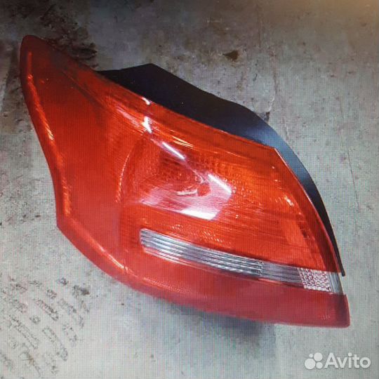 Фонарь задний левый Ford Focus 3 рестайл