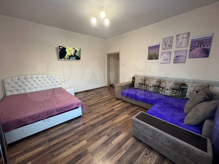 2-к. квартира, 50 м², 1/16 эт.