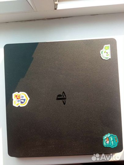 Sony playstation 4 slim 1tb с играми
