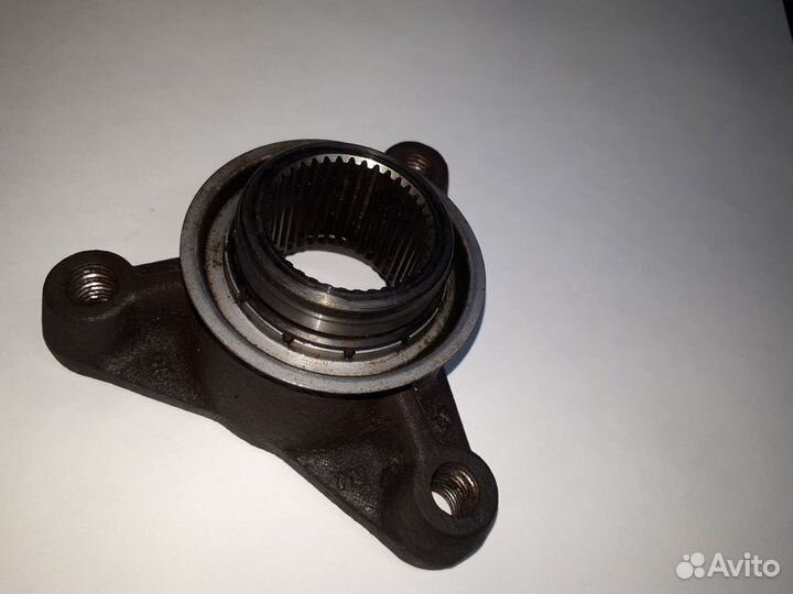 Фланец задний кпп мт82 Форд Транзит