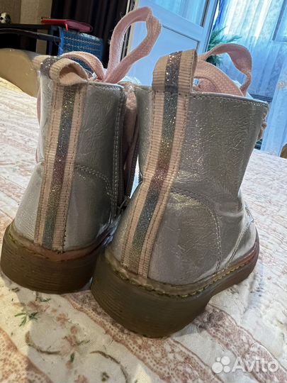 Продам ботинки для девочки