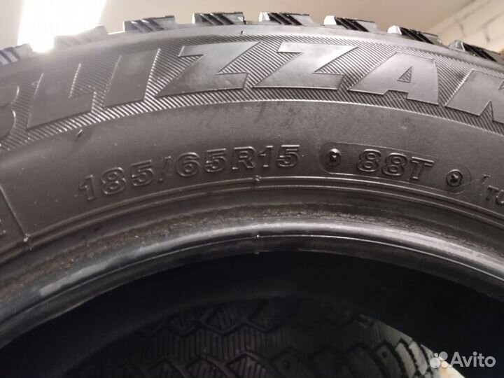 Bridgestone Blizzak Spike-01 185/65 R15 88T