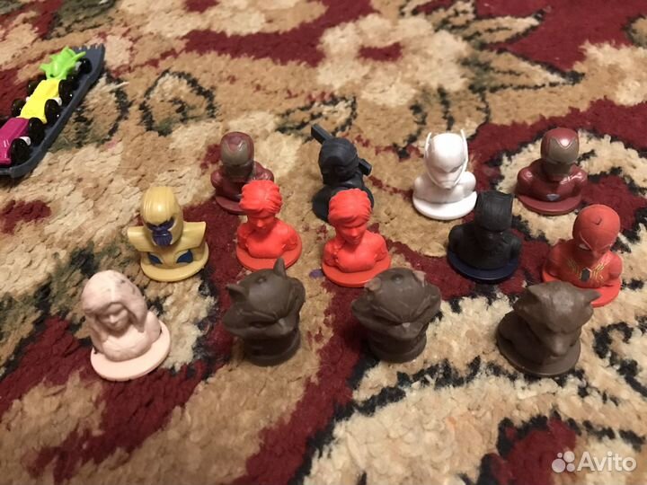 Игрушки киндеры