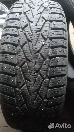 Nokian Tyres Nordman 7 SUV 215/60 R17