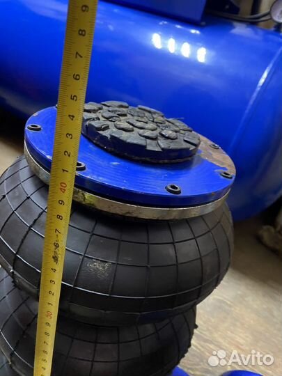 Пневмодомкрат AE&T T08103B