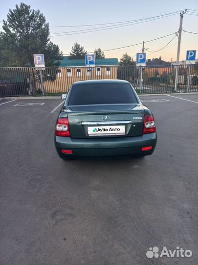 LADA Priora 1.6 МТ, 2011, 200 000 км