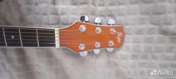 Акустическая гитара flight