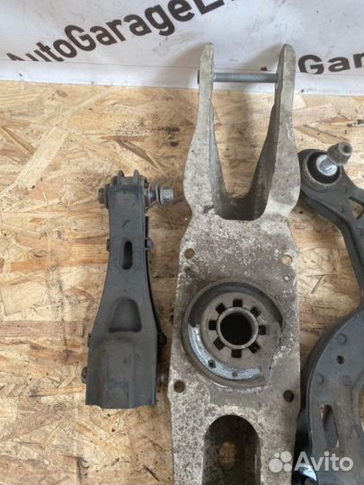 Рычаг задний левый Mercedes-Benz Cla-Class X117