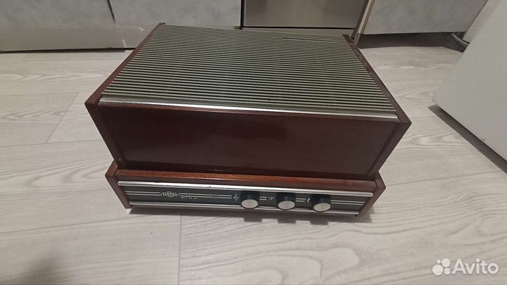 Электрофон проигрыватель пластинок