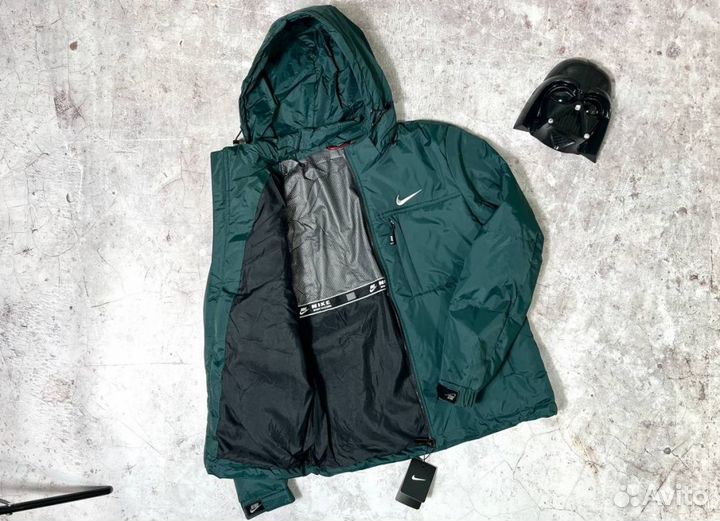 Легкие куртки Nike termo спортивные