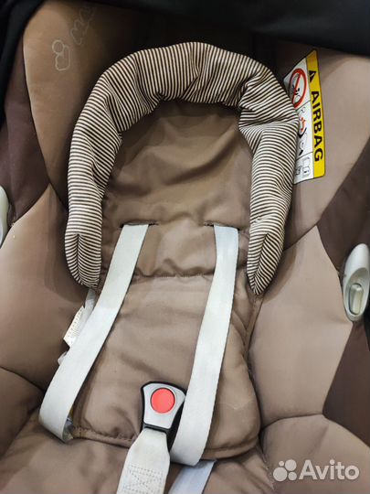 Детское автокресло люлька от 0 maxi cosi