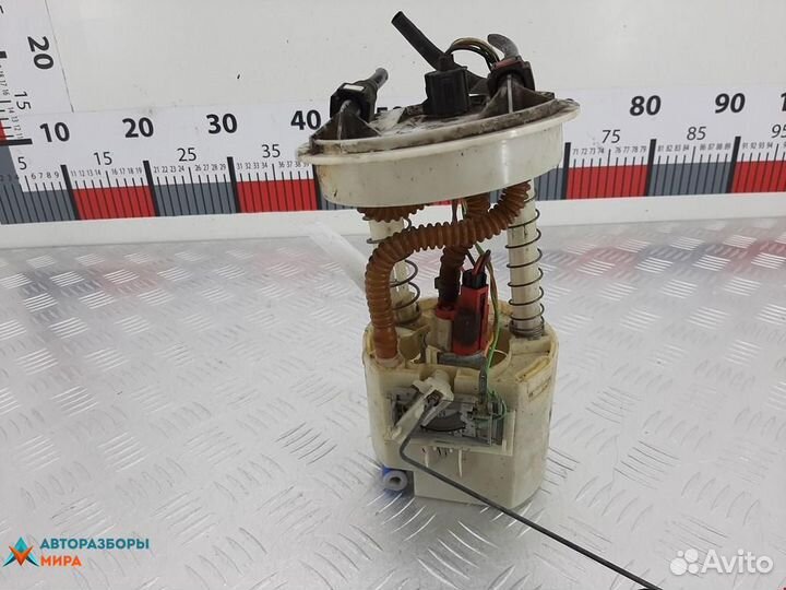 Насос топливный Ford Fiesta 5 2004 1491778