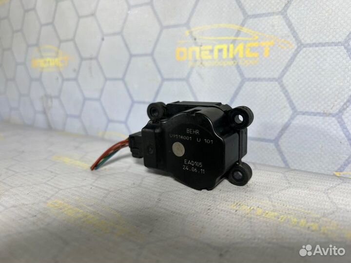 Сервопривод заслонки печки Opel Astra J A16LET