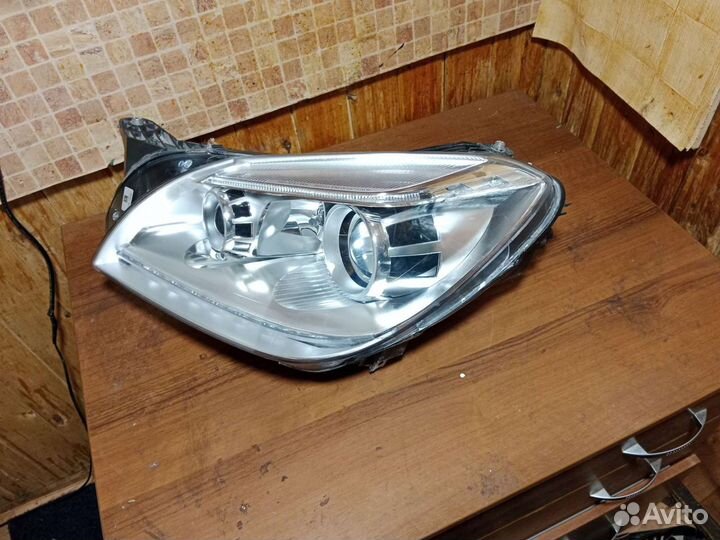 Фара левая Mersedes SLK class W172 2011