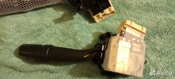 Подрулевой переключатель