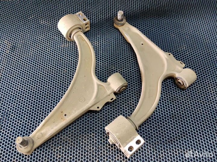 Рычаг передний opel astra j