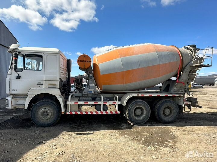 Водитель на автобетоносмеситель