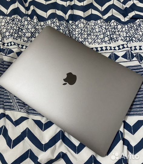 Apple MacBook air 13 2020 m1 8gb 256