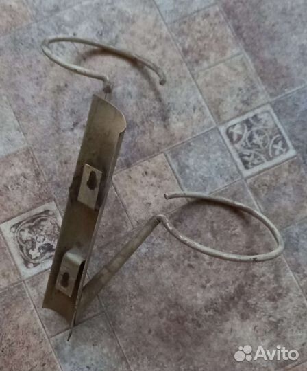 Настенный держатель цветочных горшков