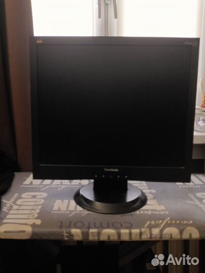 Монитор Viewsonic VA903B-3