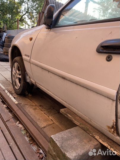 Daewoo nexia двери