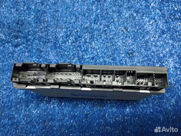 Блок управления сиденьем передний левый Bmw F30