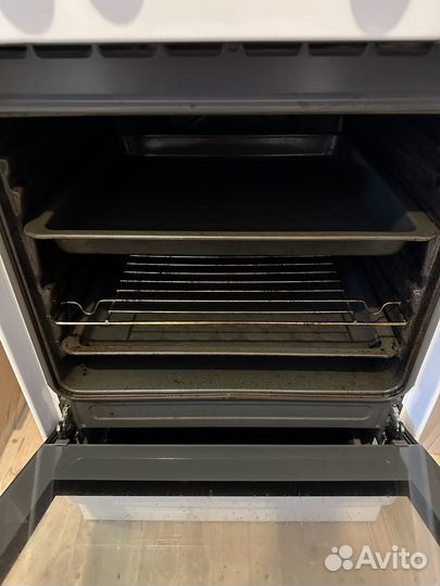 Комбинированная плита Hansa fcmw 58020