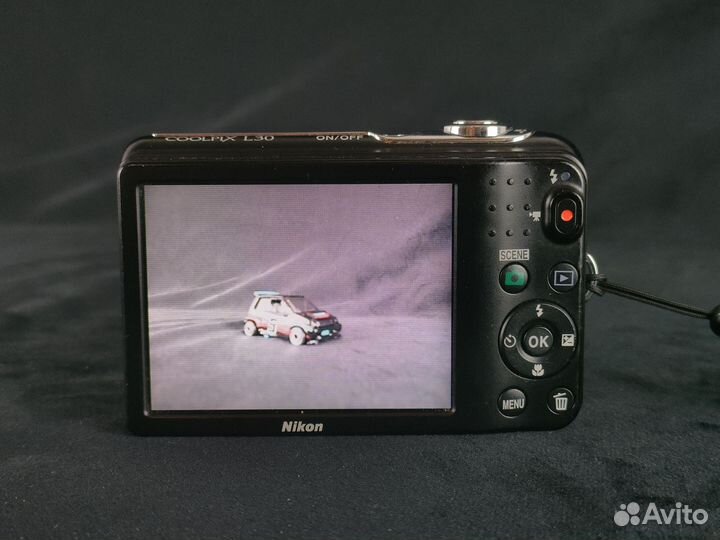 Nikon Coolpix L30