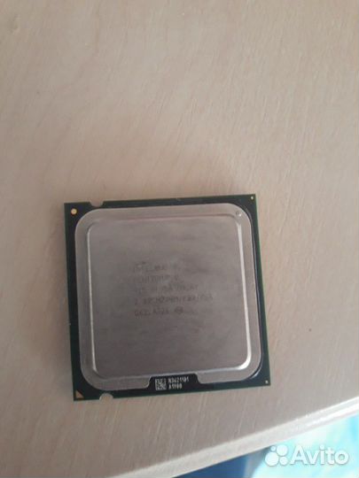 Процессор Intel Pentium D 915 Presler (2800MHz, LG